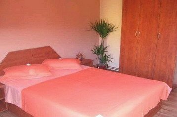 Roumanie Privát Moeciu de Jos, Extérieur